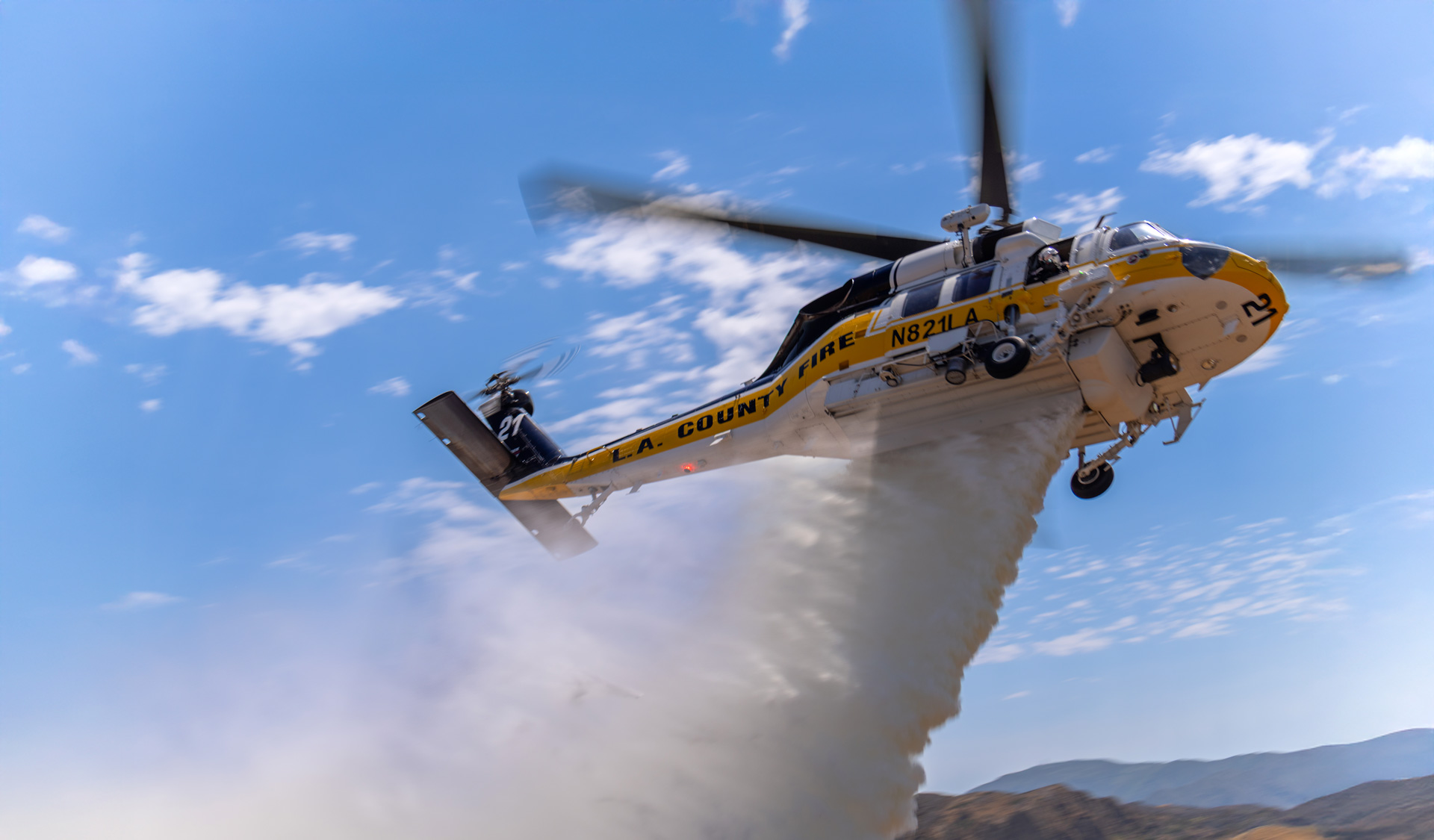 Sikorsky-S70-Firehawk-LA-Fire.jpg